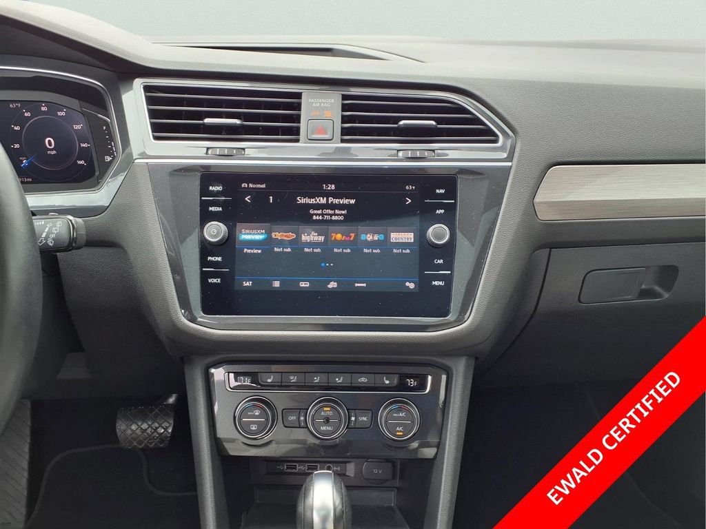 Used 2019 Volkswagen Tiguan SEL w/ 3rd Row Seat Package AWD/4WD image 23