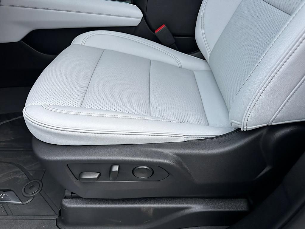 New 2025 Chevrolet Tahoe Premier w/ Sun And Tow Package image 12