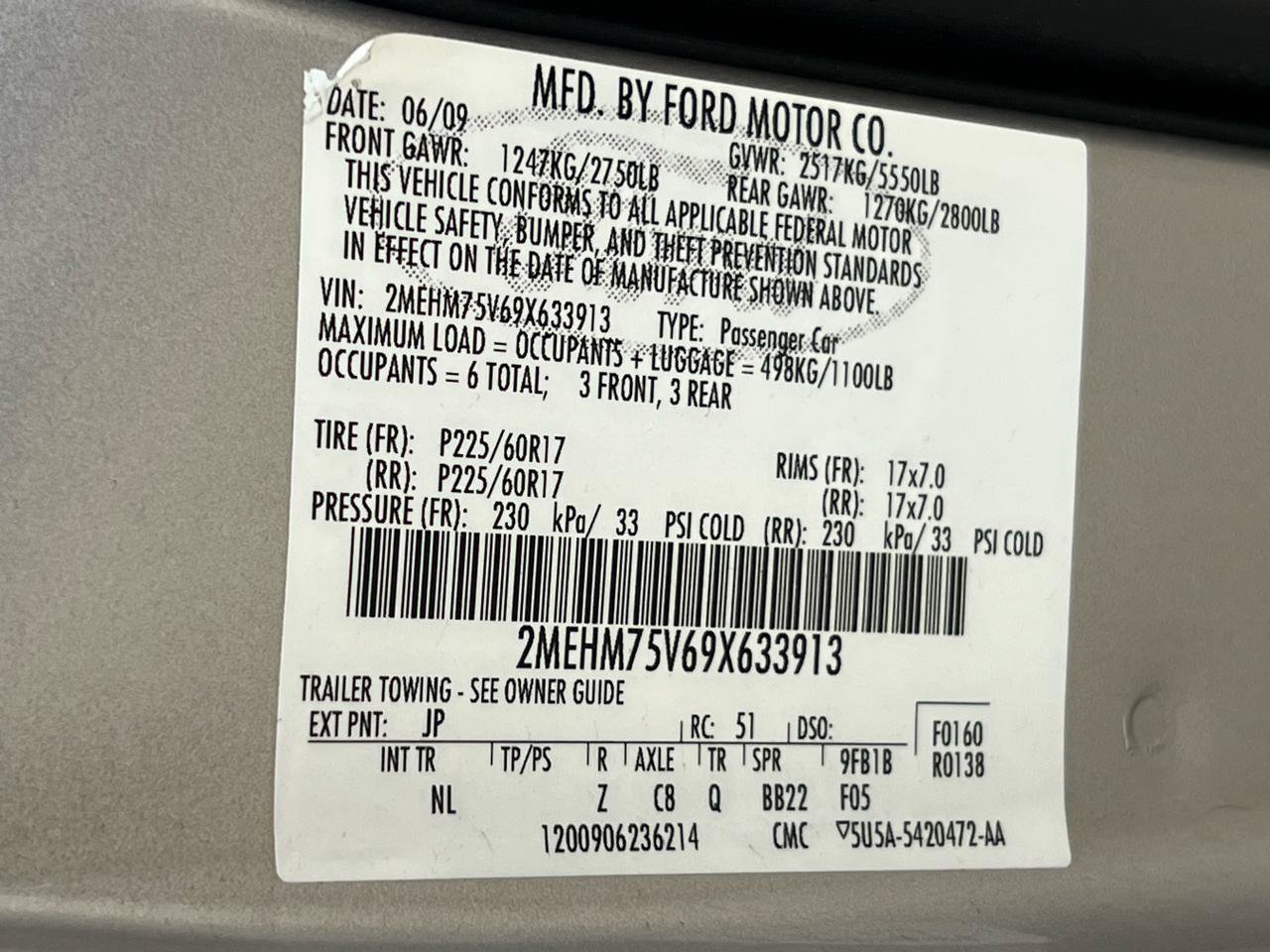 Used 2009 Mercury Grand Marquis LS RWD image 25