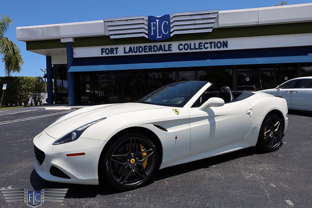 Used 2015 Ferrari California T RWD video 1