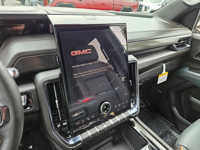 New 2026 GMC Yukon AT4 w/ AT4 Premium Plus Package AWD/4WD image 36