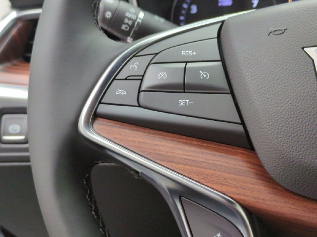 New 2026 Cadillac XT5 Premium Luxury w/ LPO, Floor Liner Package AWD/4WD image 11