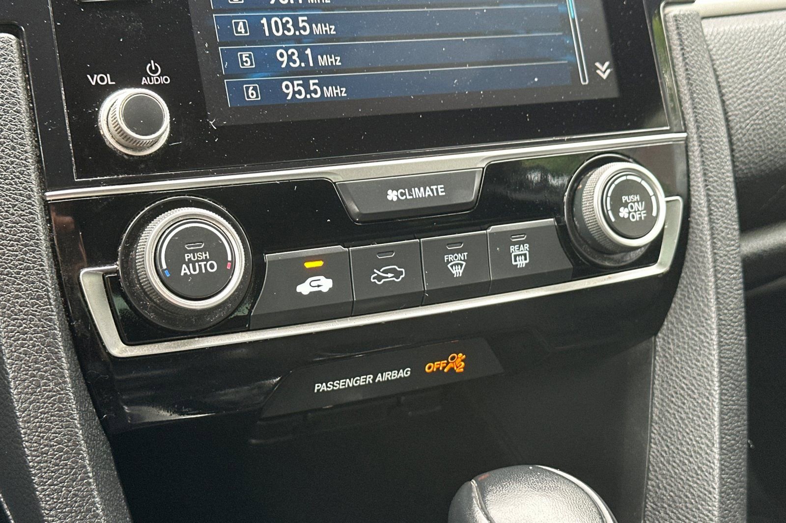 Used 2021 Honda Civic Sport image 19