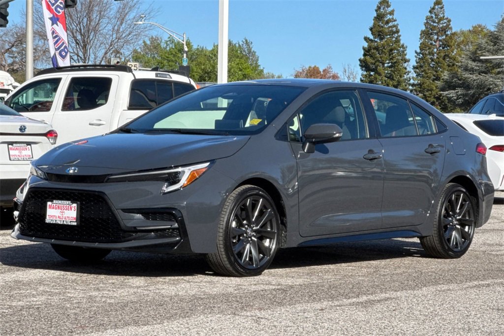 Certified 2025 Toyota Corolla SE image 7