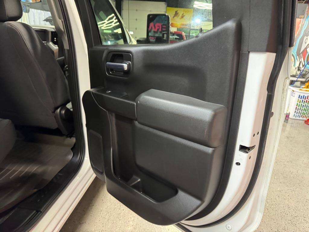 Used 2020 Chevrolet Silverado 1500 W/T w/ WT Value Package AWD/4WD image 16
