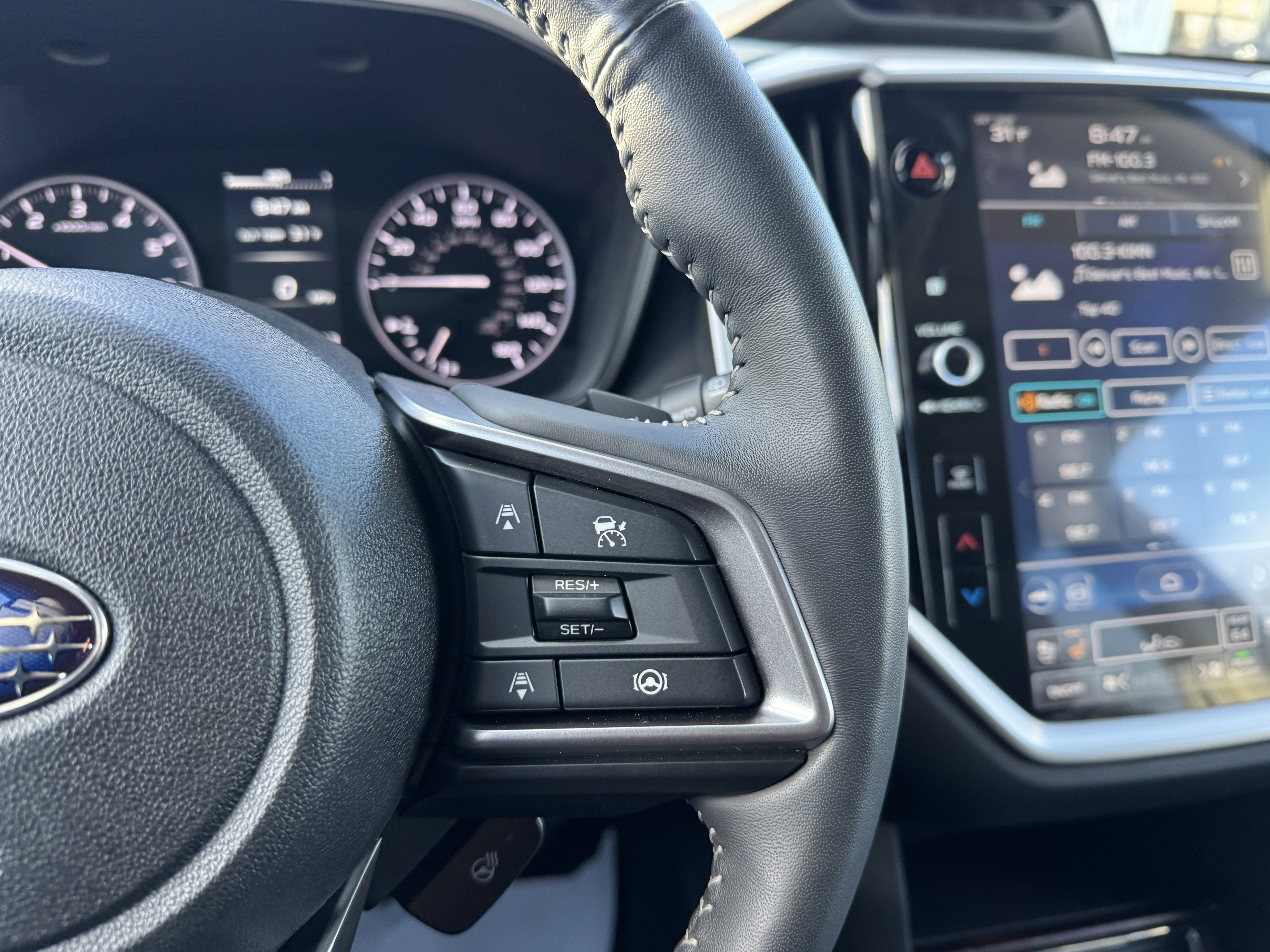 Used 2023 Subaru Ascent Touring image 24