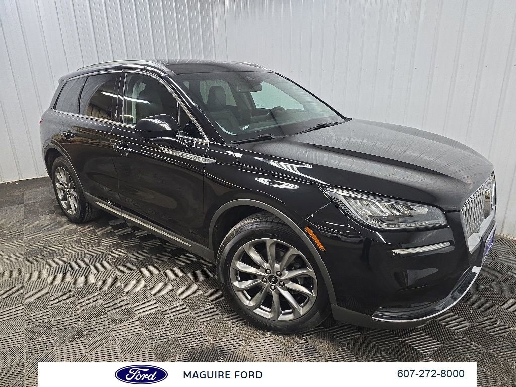 Used 2021 Lincoln Corsair AWD w/ Premium Package image 9