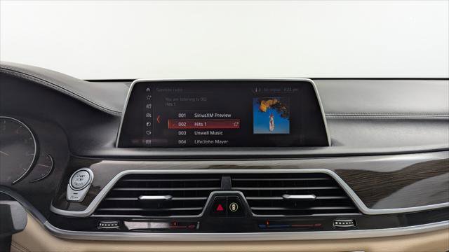 Used 2019 BMW 740i w/ Executive Package RWD image 27