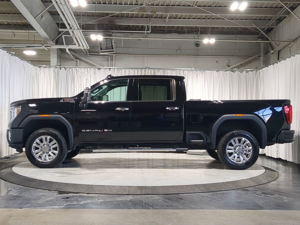 Used 2021 GMC Sierra 2500 Denali w/ Denali Ultimate Package AWD/4WD image 14