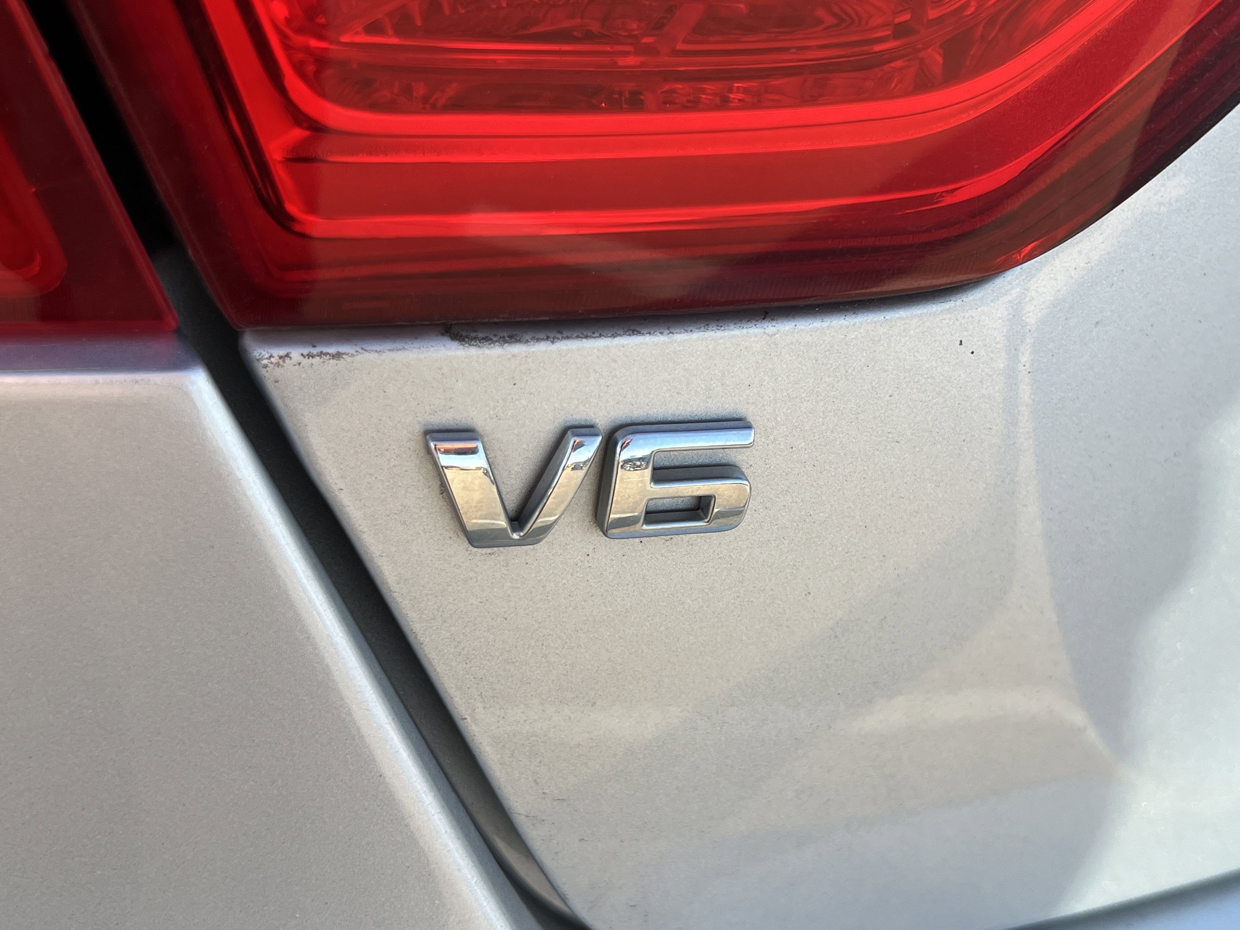 Used 2016 Chevrolet Impala LTZ image 10