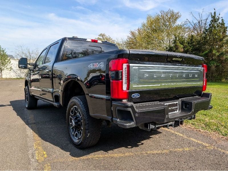Used 2024 Ford F350 Platinum image 7