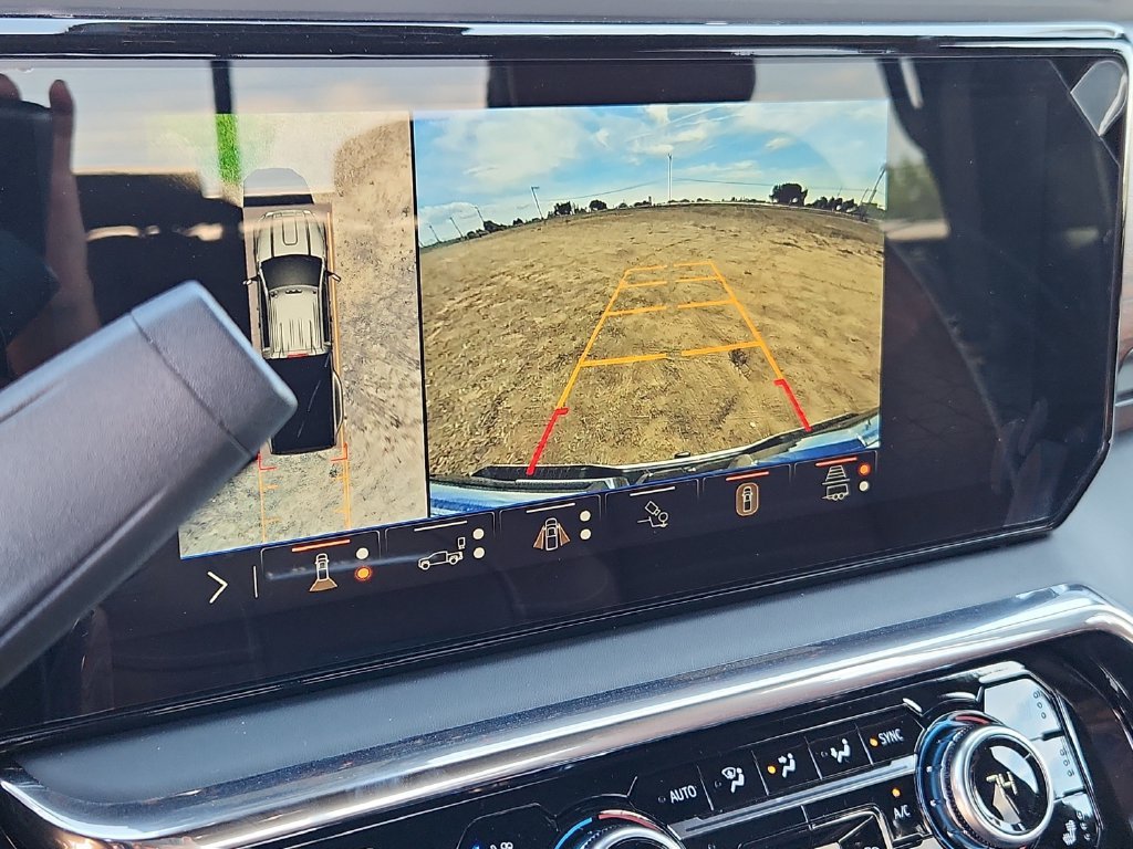 New 2026 GMC Sierra 3500 Denali Ultimate AWD/4WD image 16