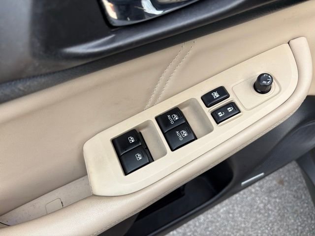 Used 2018 Subaru Outback 2.5i Limited image 11