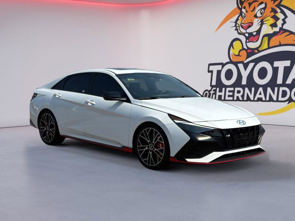 Used 2023 Hyundai Elantra N w/ Preferred Accessory Package FWD image 3