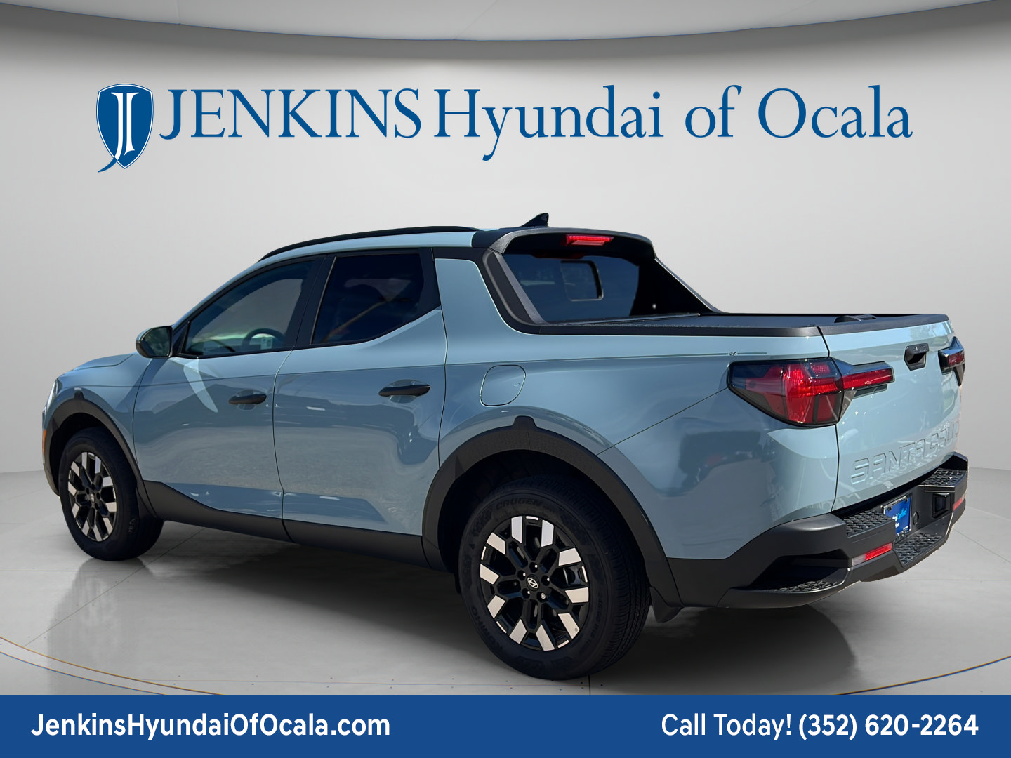 Certified 2025 Hyundai Santa Cruz SEL FWD image 5