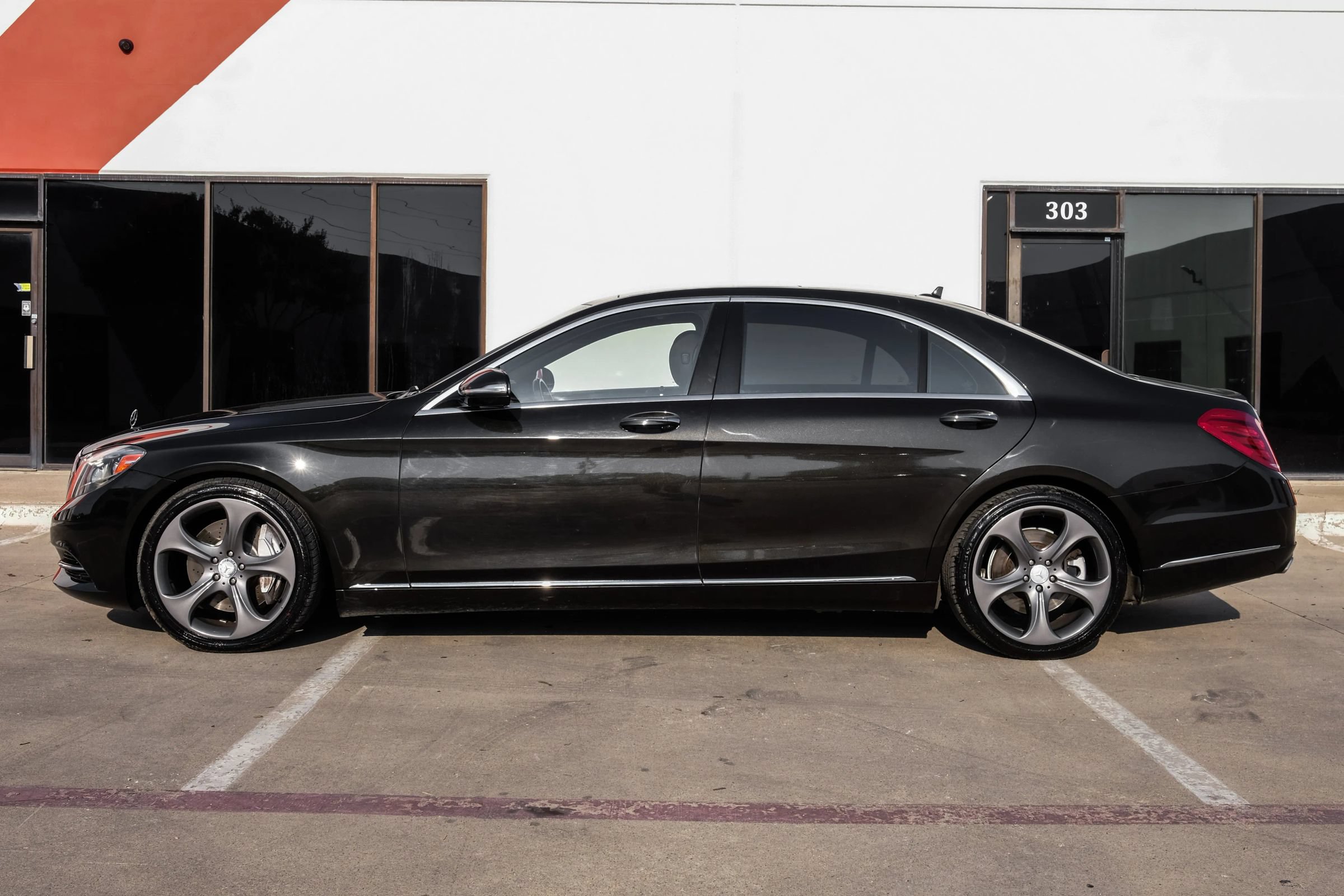 Used 2015 Mercedes-Benz S 550 Sedan image 13
