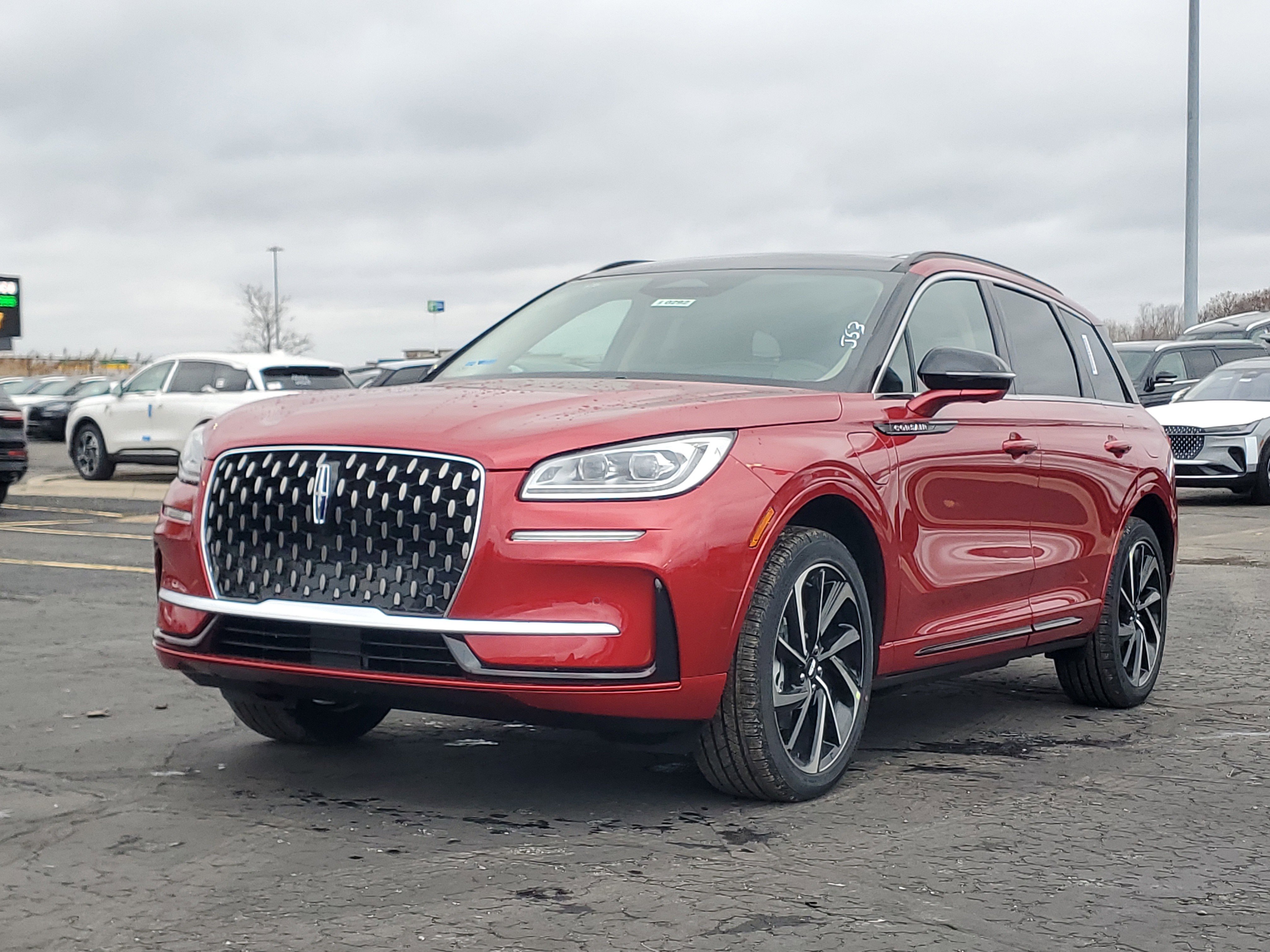 New 2026 Lincoln Corsair Grand Touring image 2