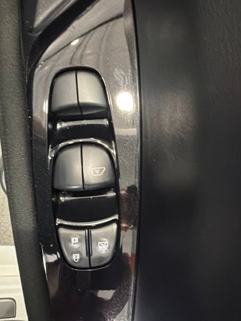 Certified 2024 Nissan Leaf SV Plus FWD image 20