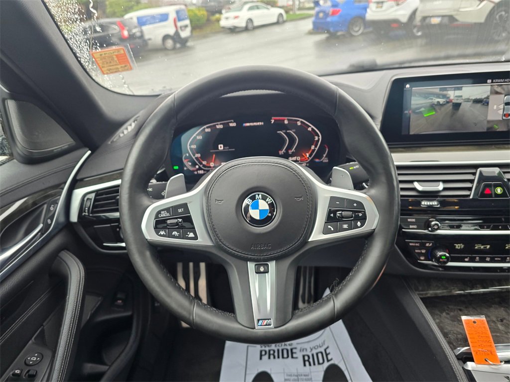 Used 2020 BMW M550i xDrive image 22