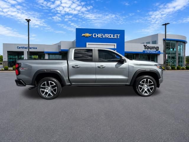 Used 2023 Chevrolet Colorado Z71 w/ Z71 Convenience Package 2 AWD/4WD image 8