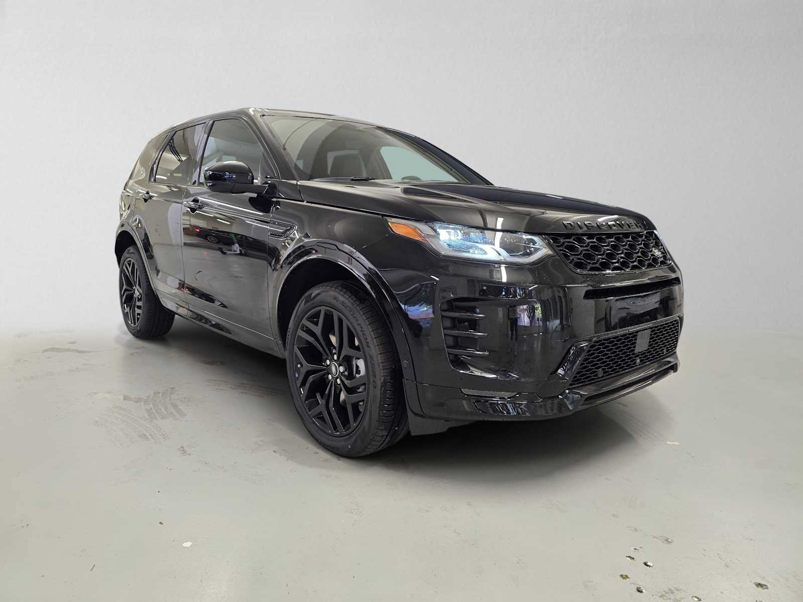 New 2026 Land Rover Discovery Sport Landmark AWD/4WD image 7
