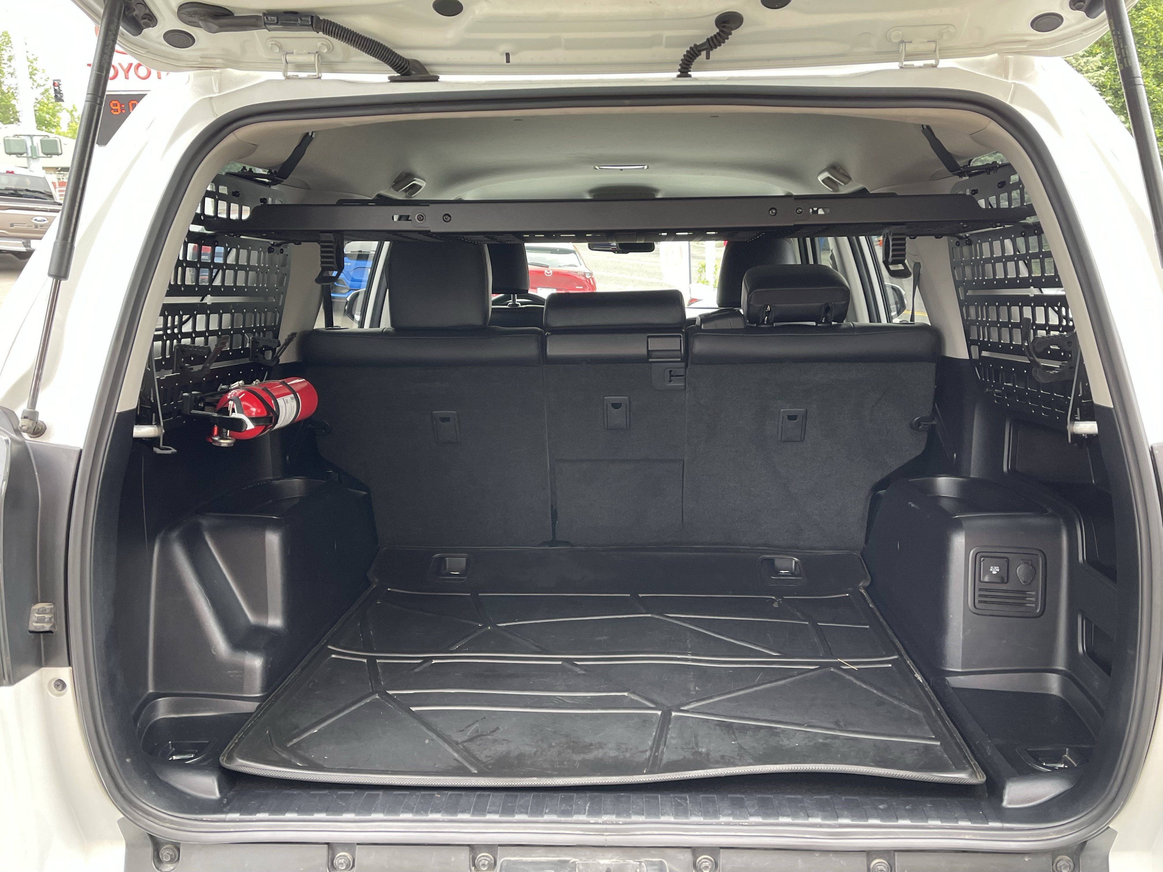 Certified 2023 Toyota 4Runner TRD Off-Road Premium AWD/4WD image 8