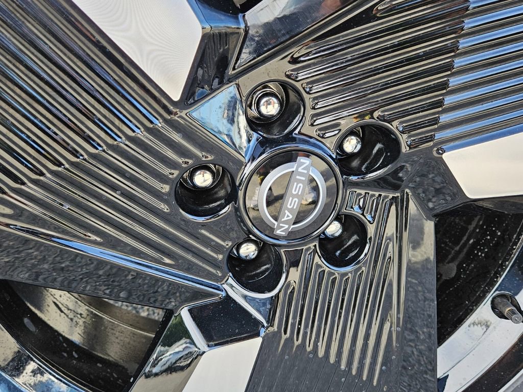 New 2026 Nissan Kicks SR image 16