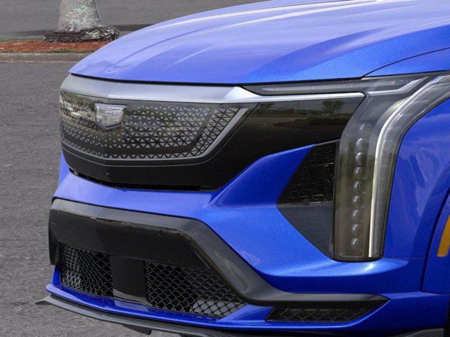 New 2027 Cadillac Optiq V w/ Deep Ocean Design Edition AWD/4WD image 13