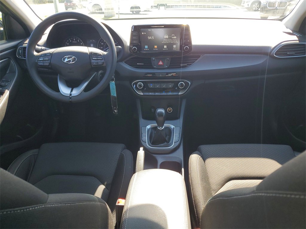 Used 2018 Hyundai Elantra GT image 14