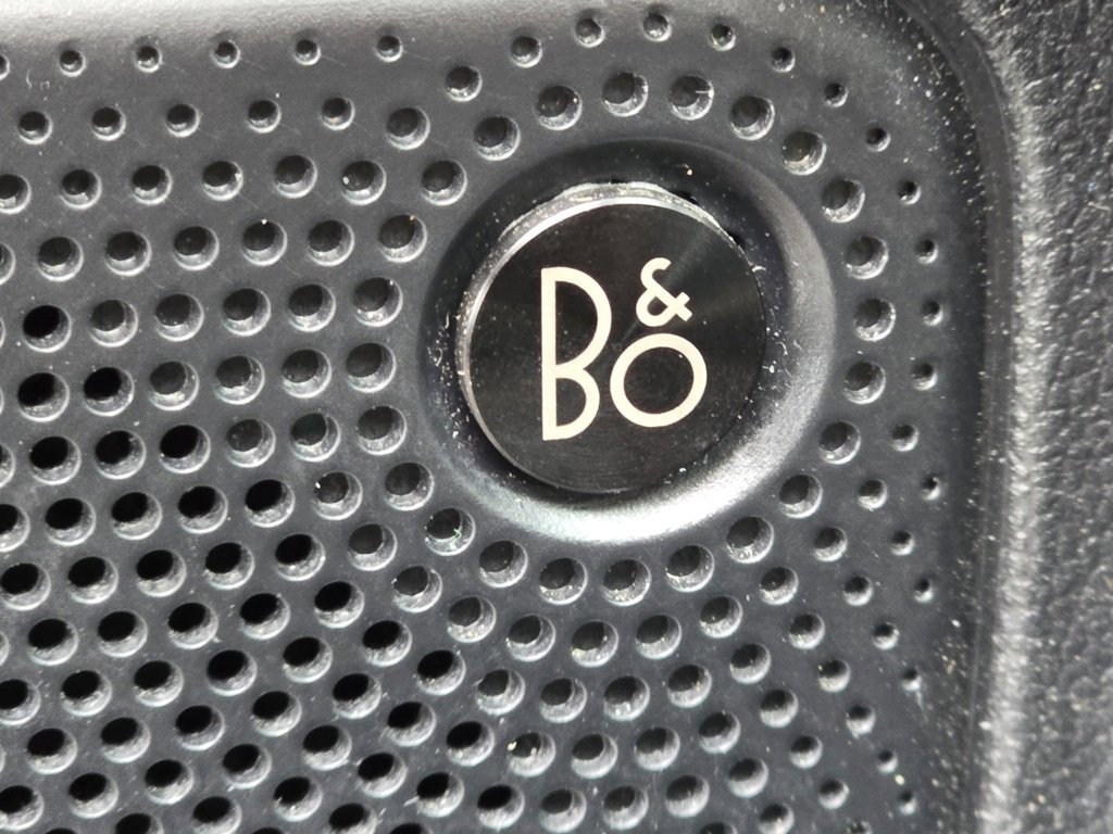 Used 2022 Ford Escape Titanium w/ Titanium Elite Package image 16