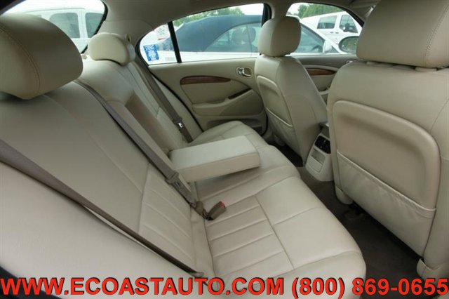 Used 2003 Jaguar S-TYPE 4.2 image 11