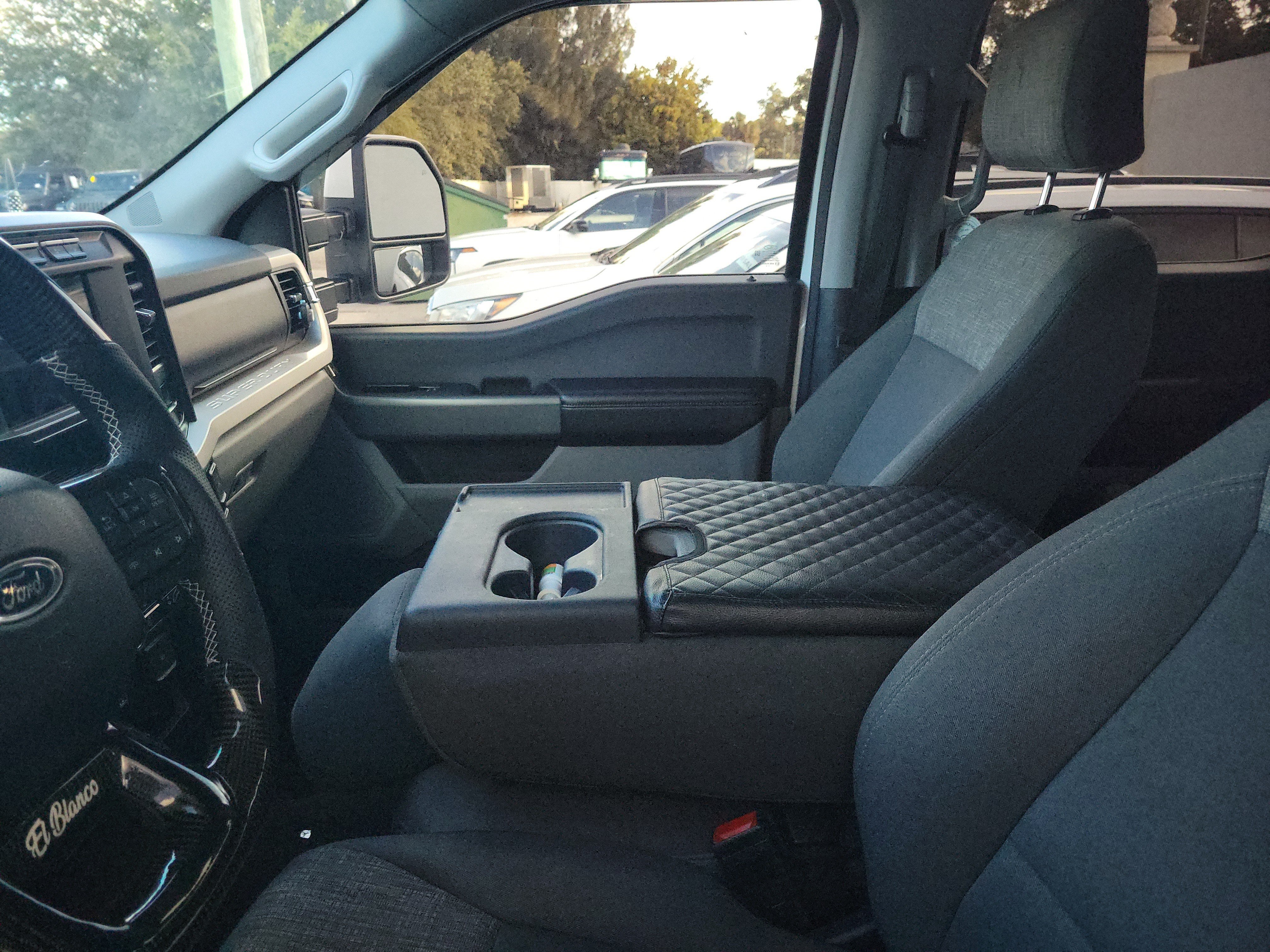 Used 2024 Ford F250 XLT AWD/4WD image 8