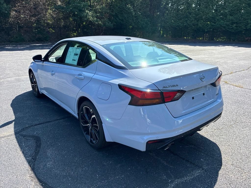 New 2026 Nissan Altima 2.5 SR AWD/4WD image 5
