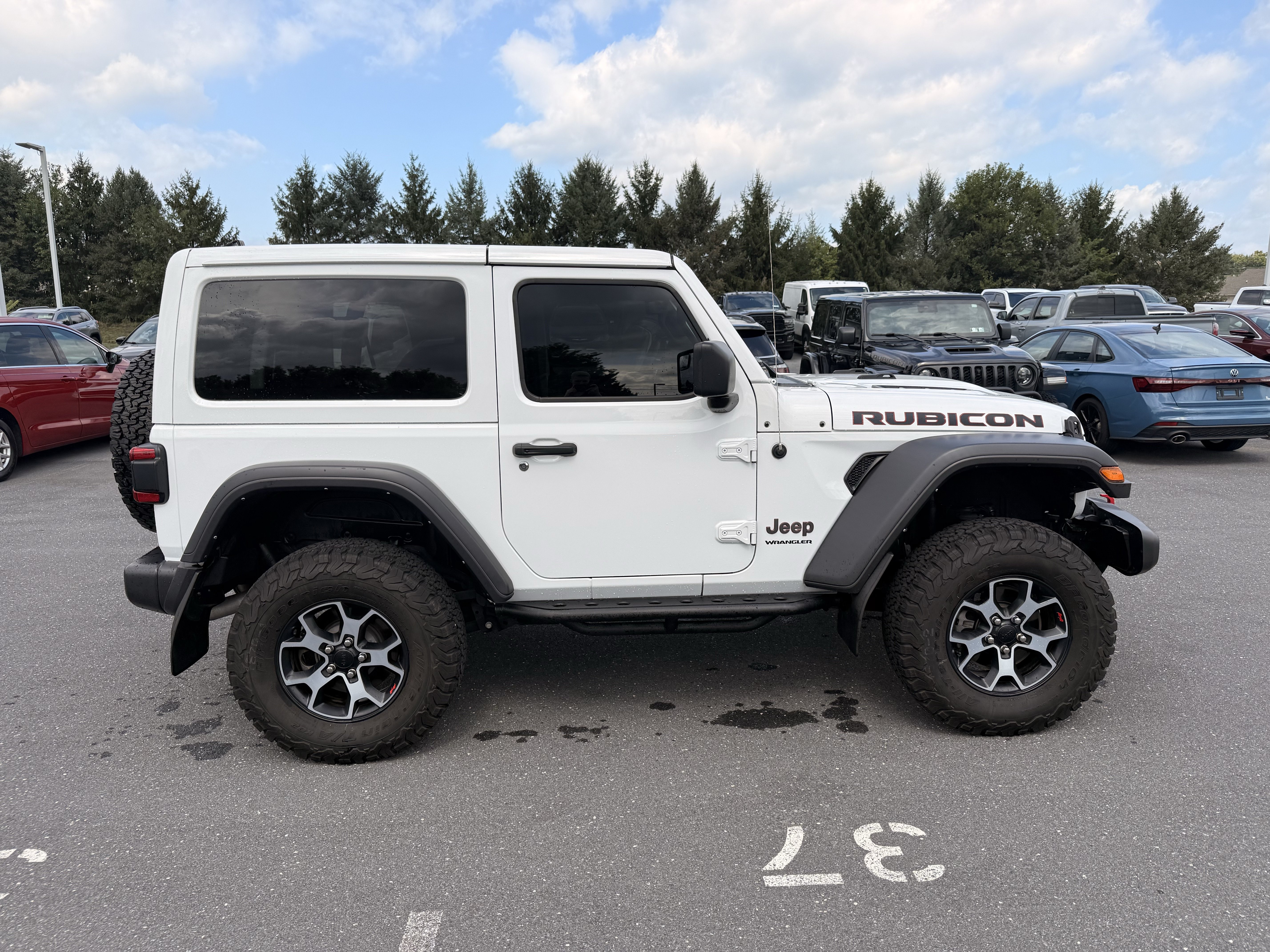 Used 2022 Jeep Wrangler Rubicon w/ LED Lighting Group AWD/4WD image 21