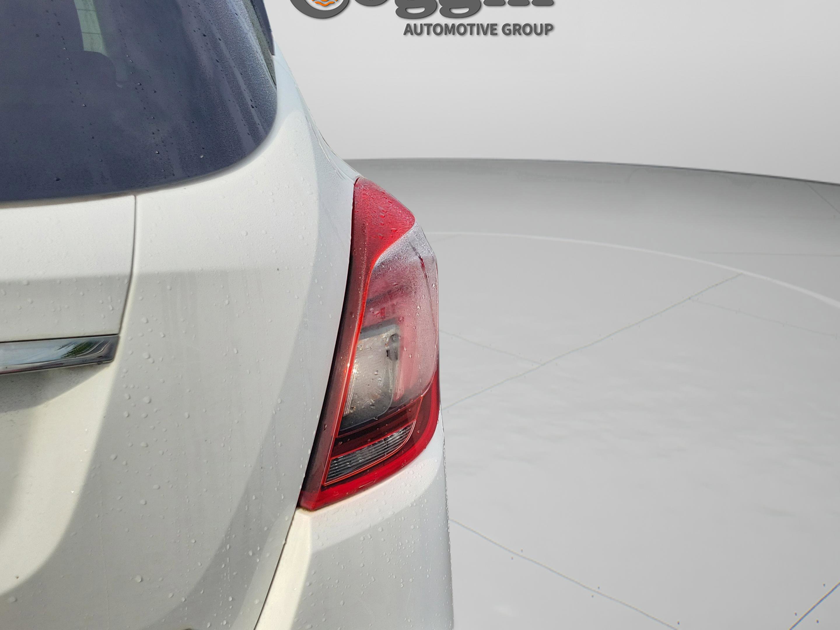 Used 2018 Buick Encore Preferred FWD image 18
