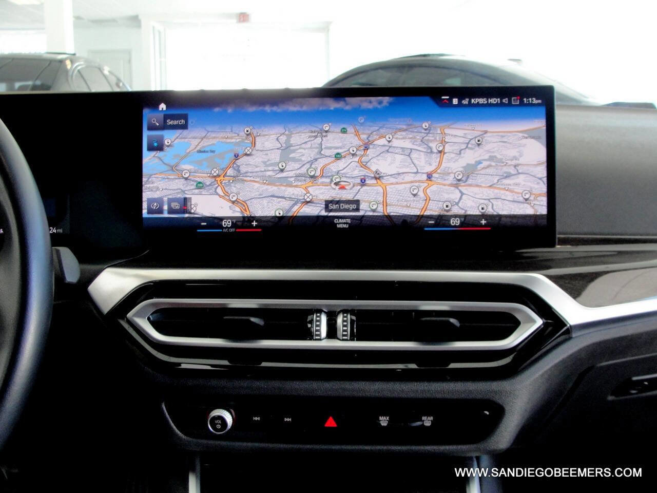 Used 2023 BMW i4 eDrive40 image 31