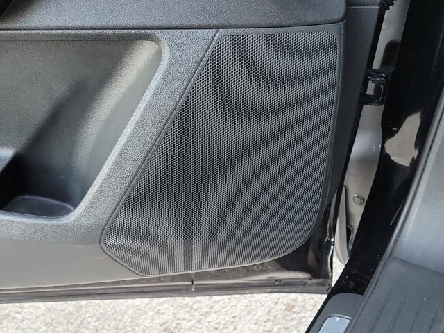 Used 2023 Nissan Pathfinder Platinum image 30