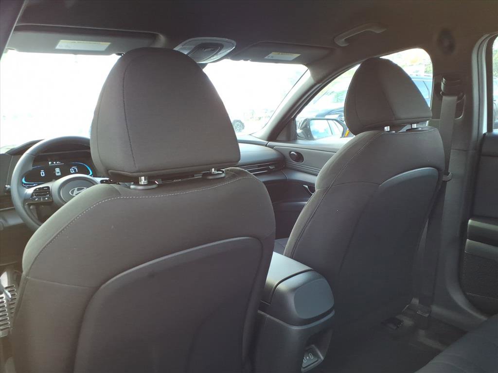 New 2026 Hyundai Elantra Sport image 18