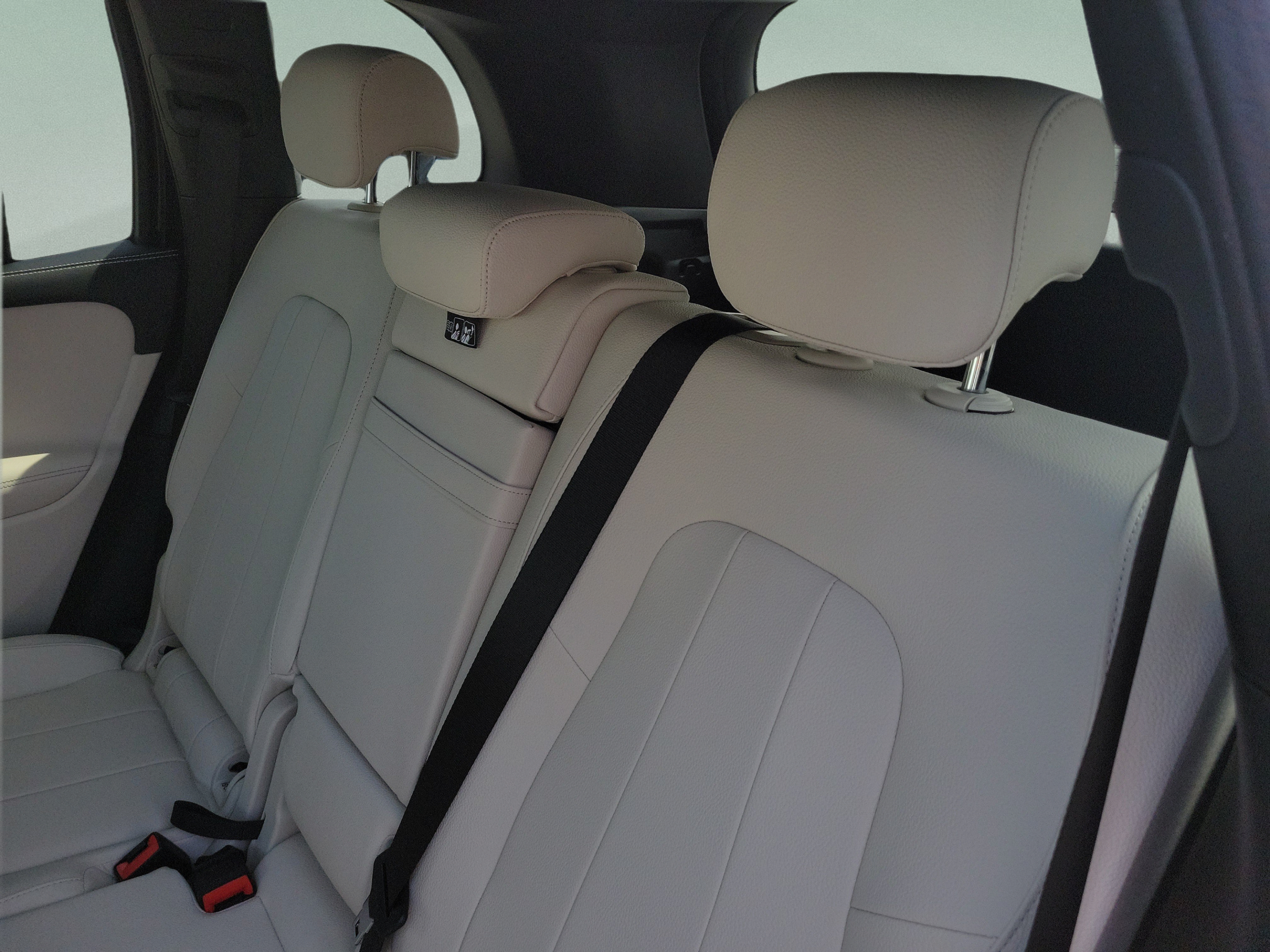 Certified 2026 Mercedes-Benz GLB 250 image 19