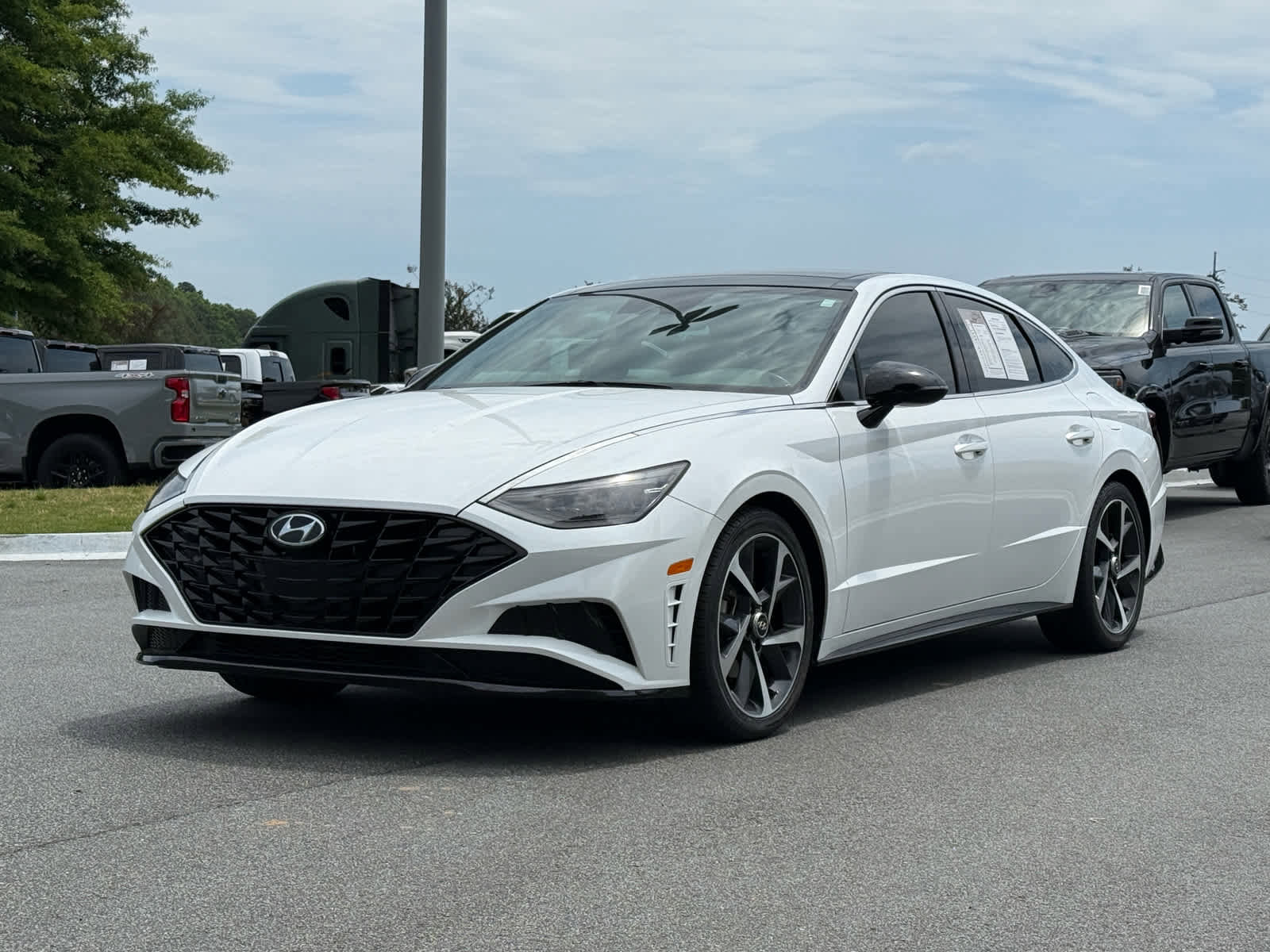 Used 2023 Hyundai Sonata SEL Plus w/ Cargo Package