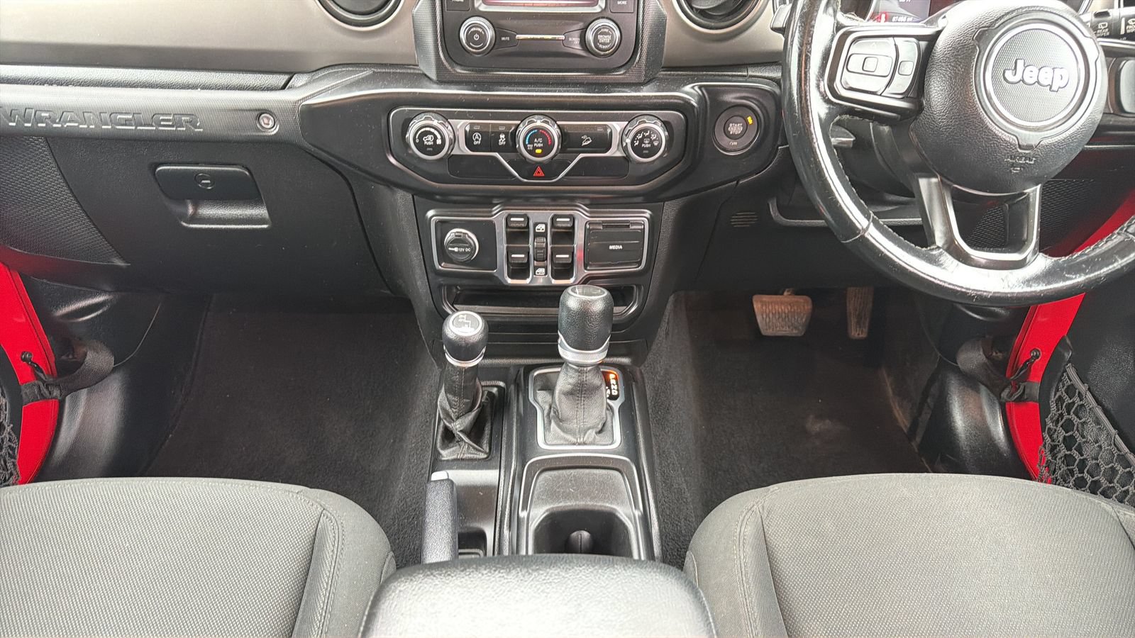 Used 2021 Jeep Wrangler Unlimited Sport AWD/4WD image 15