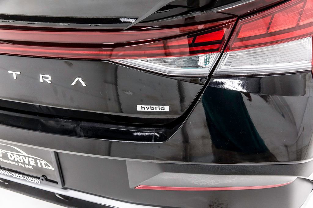 Used 2025 Hyundai Elantra SEL FWD image 6
