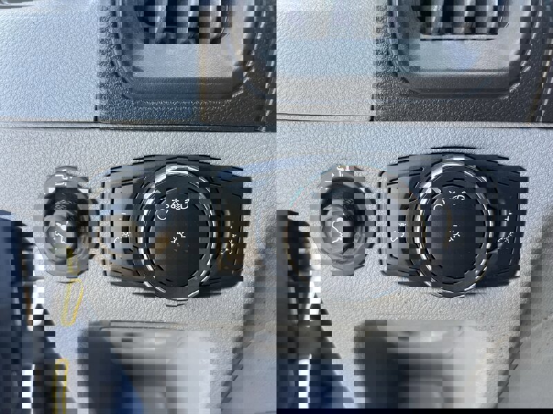 Used 2019 Ford Transit 250 148 High Roof Extended RWD image 30