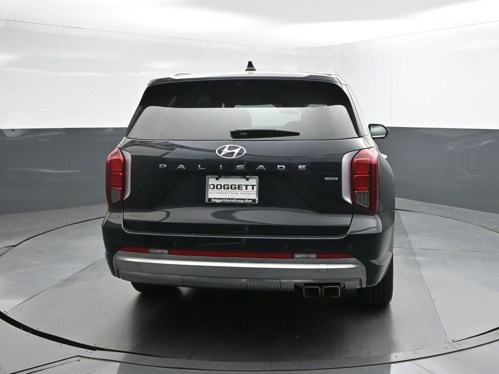 Used 2024 Hyundai Palisade Calligraphy image 8