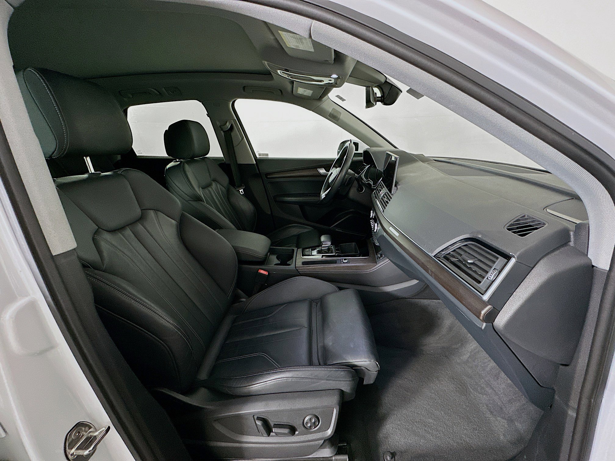 Used 2024 Audi Q5 2.0T Premium Plus image 34