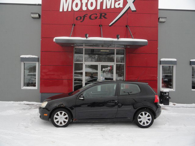 Used 2008 Volkswagen Rabbit 2-Door image 2