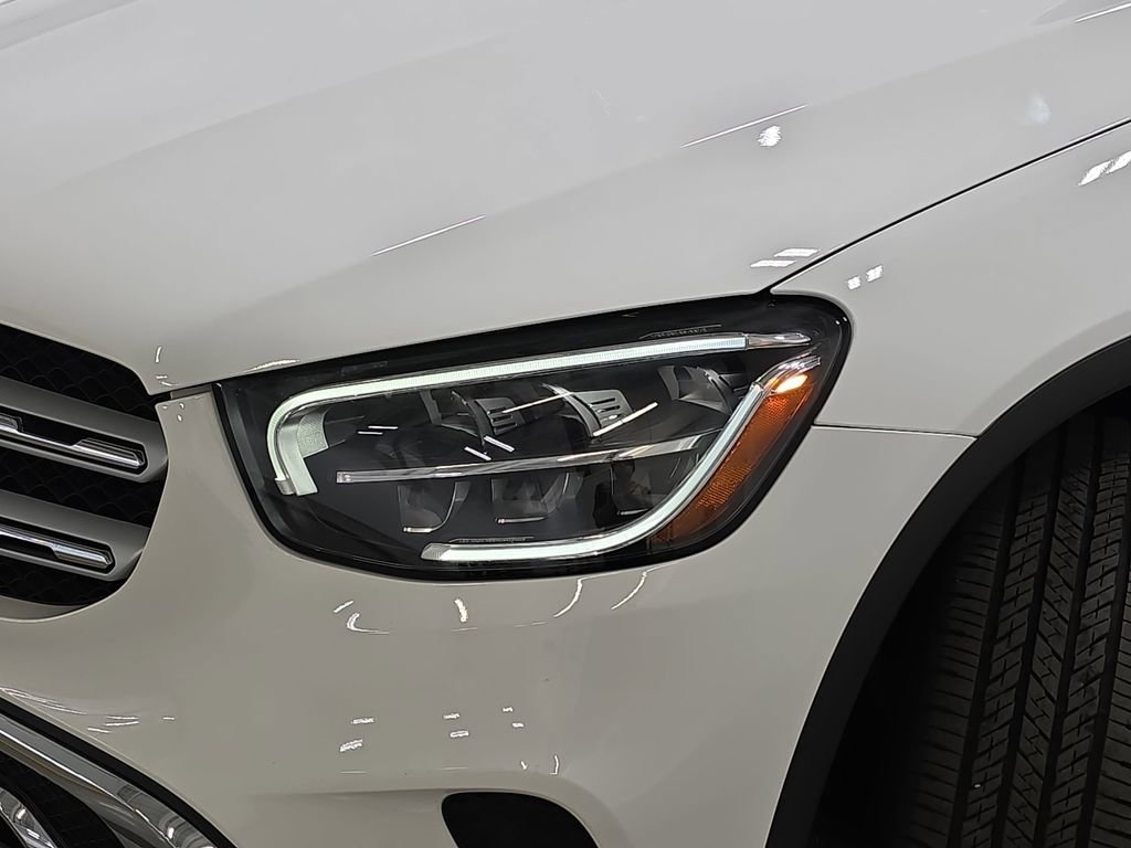 Used 2020 Mercedes-Benz GLC 300 4MATIC image 31