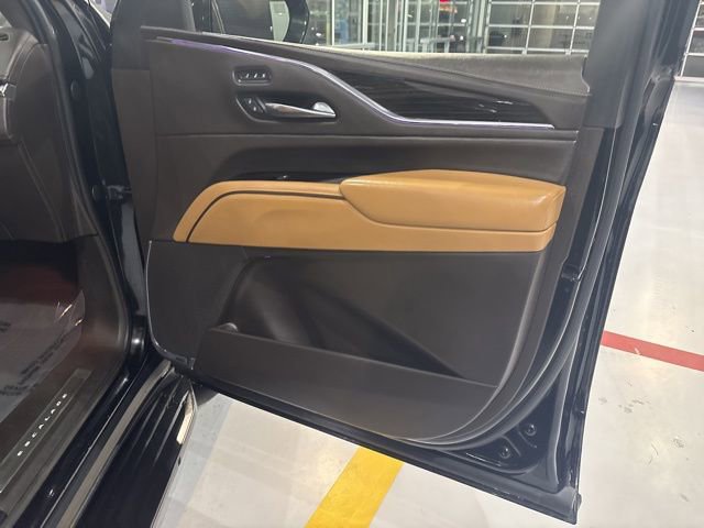 Used 2021 Cadillac Escalade ESV Sport w/ Driver Assist Tech Package image 22