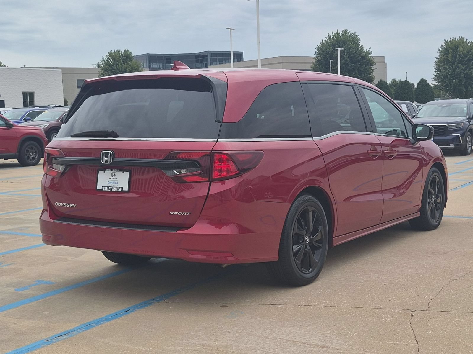 Certified 2024 Honda Odyssey Sport image 6