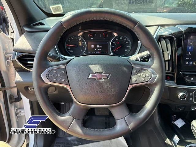 Used 2023 Chevrolet Traverse RS image 42